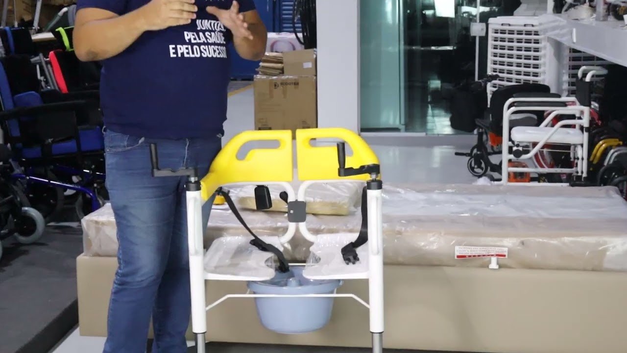 Como escolher a cadeira de banho ou transferência mais indicada para cuidado com idoso em seu caso ?
