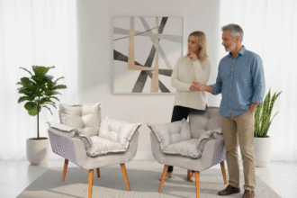 Kit 2 Poltronas Decorativas Para Sala Alice Bege: Elegância e Versatilidade em Dobro