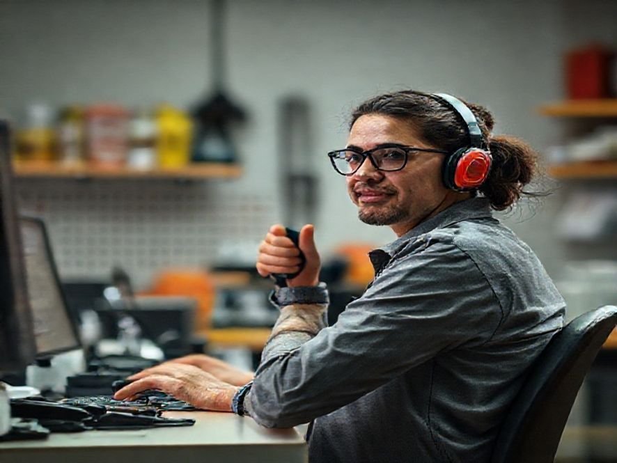 Cadeira Astra: O Assento e o Encosto: Qual o Nível de Firmeza e Suporte Ergonômico?