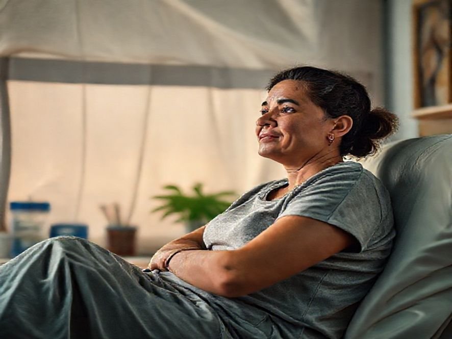Cadeira Giratória Ajustável: A Almofada Macia e o Conforto para Longas Horas.