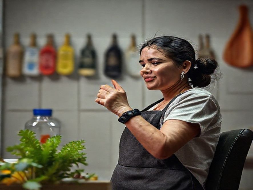 Cadeira Giratória Ajustável: O Guia de Montagem Simples (7 Peças) e o Conforto.