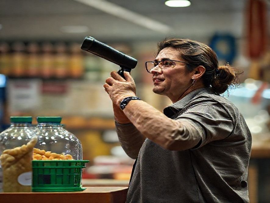 Cadeira Kopenhagen Branca: Análise do Peso e Facilidade de Movimentação.