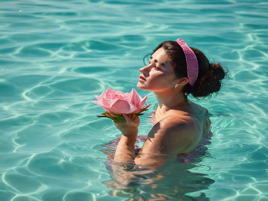 Couro Rosa à Prova D'água: O Estilo que Traz um Ar de Exclusividade e Feminilidade.