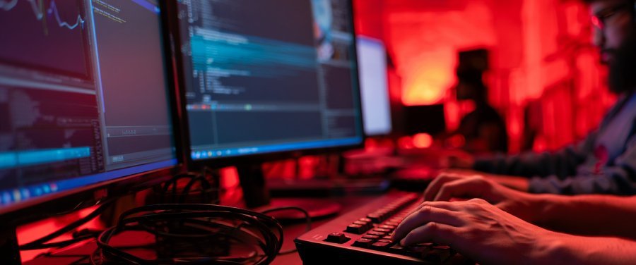 APT42 lança operação SpearSpecter contra governos - Imagem do artigo