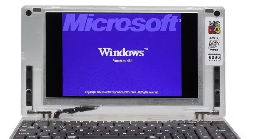 Pocket8086: mini PC retrô roda MS-DOS na palma da mão - Imagem do artigo