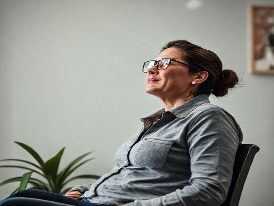 Altura Ajustável: O Foco no Conforto e na Prevenção de Dores.