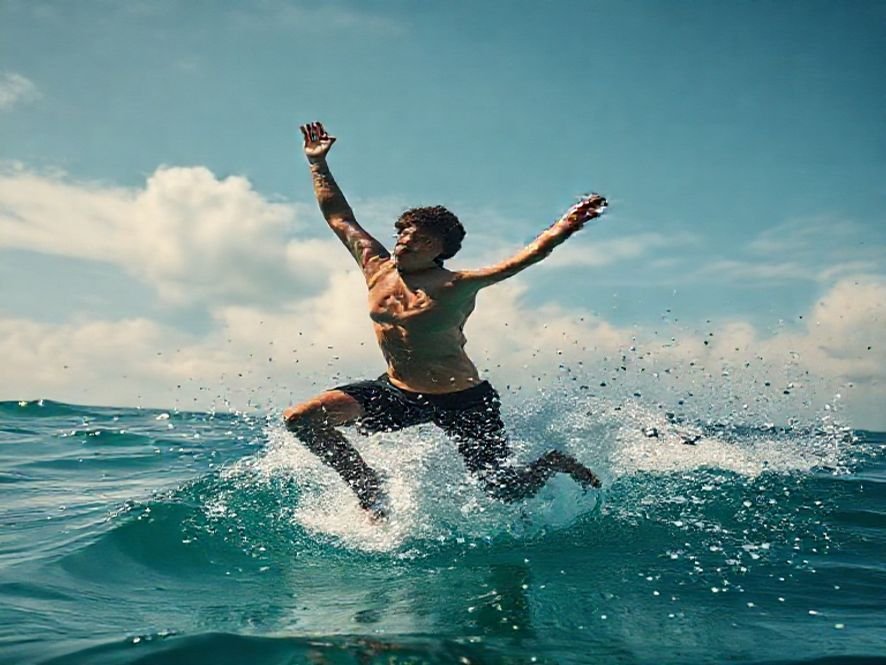 Braços Flip-Up: A Cadeira que Traz Liberdade de Movimento.