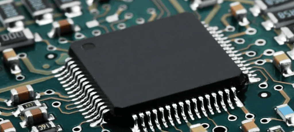 Circuitos integrados: base da era digital em 2024 - Imagem do artigo